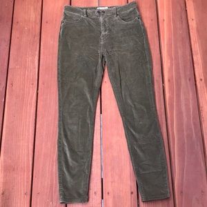 Free People High waisted Corduroy Skinny Jeans W26